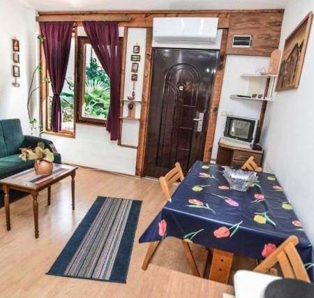Backyard Apartment Охрид Екстериор снимка