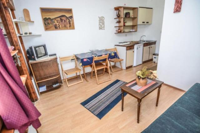 Backyard Apartment Охрид Екстериор снимка